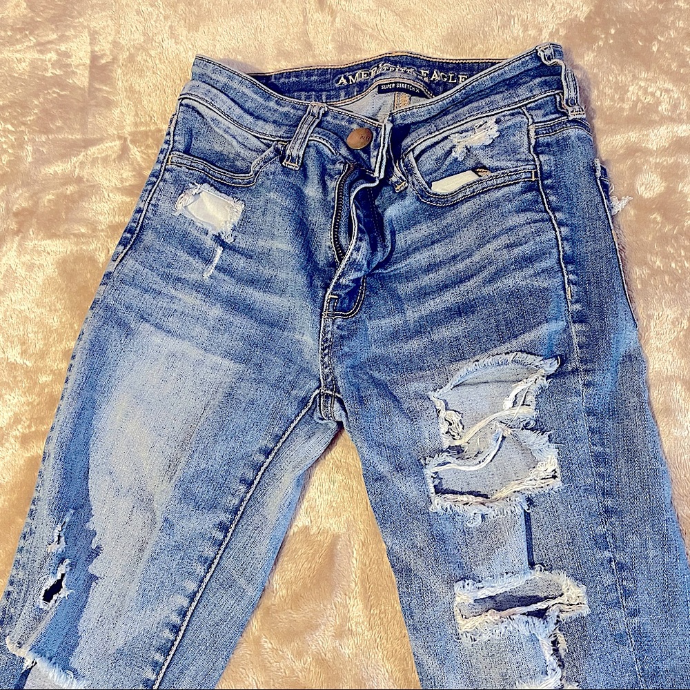 blue ripped skinny jeans